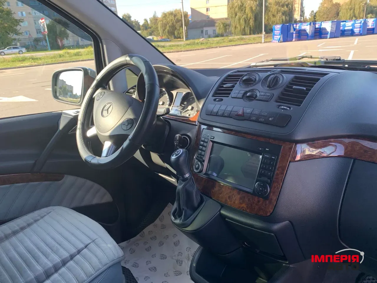 Mercedes-Benz Viano - фото 7