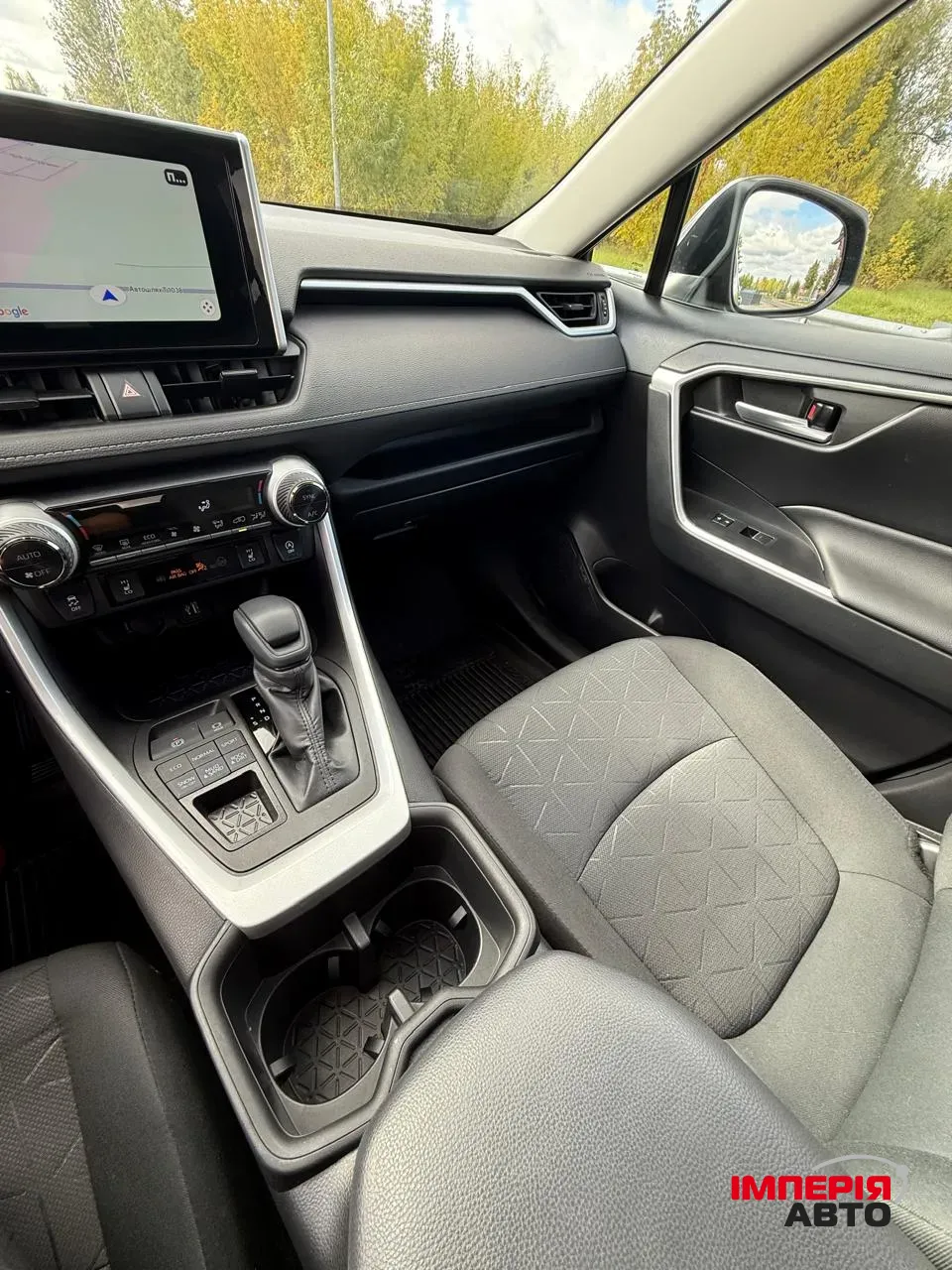 Toyota RAV4 - фото 28