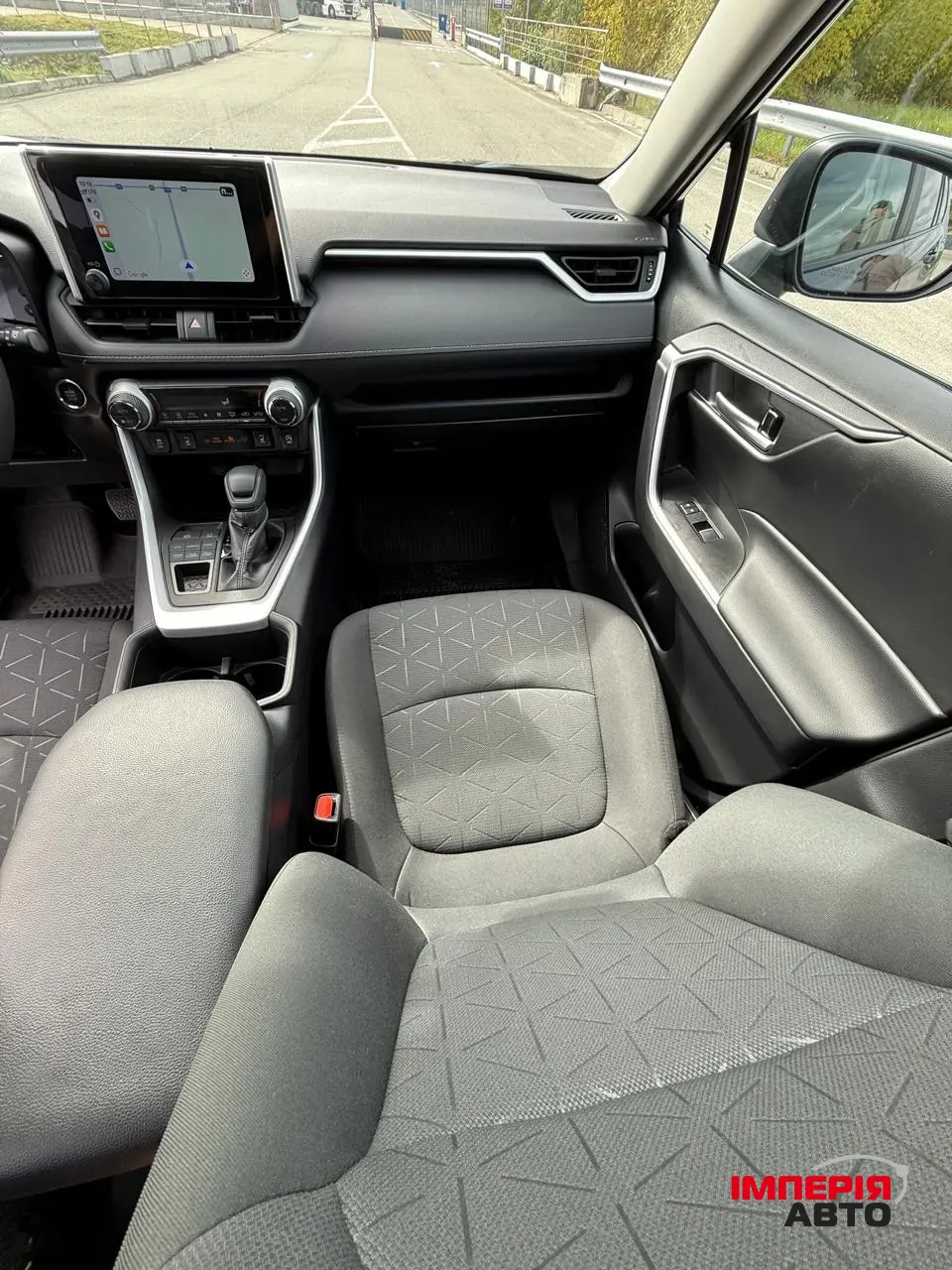 Toyota RAV4 - фото 13