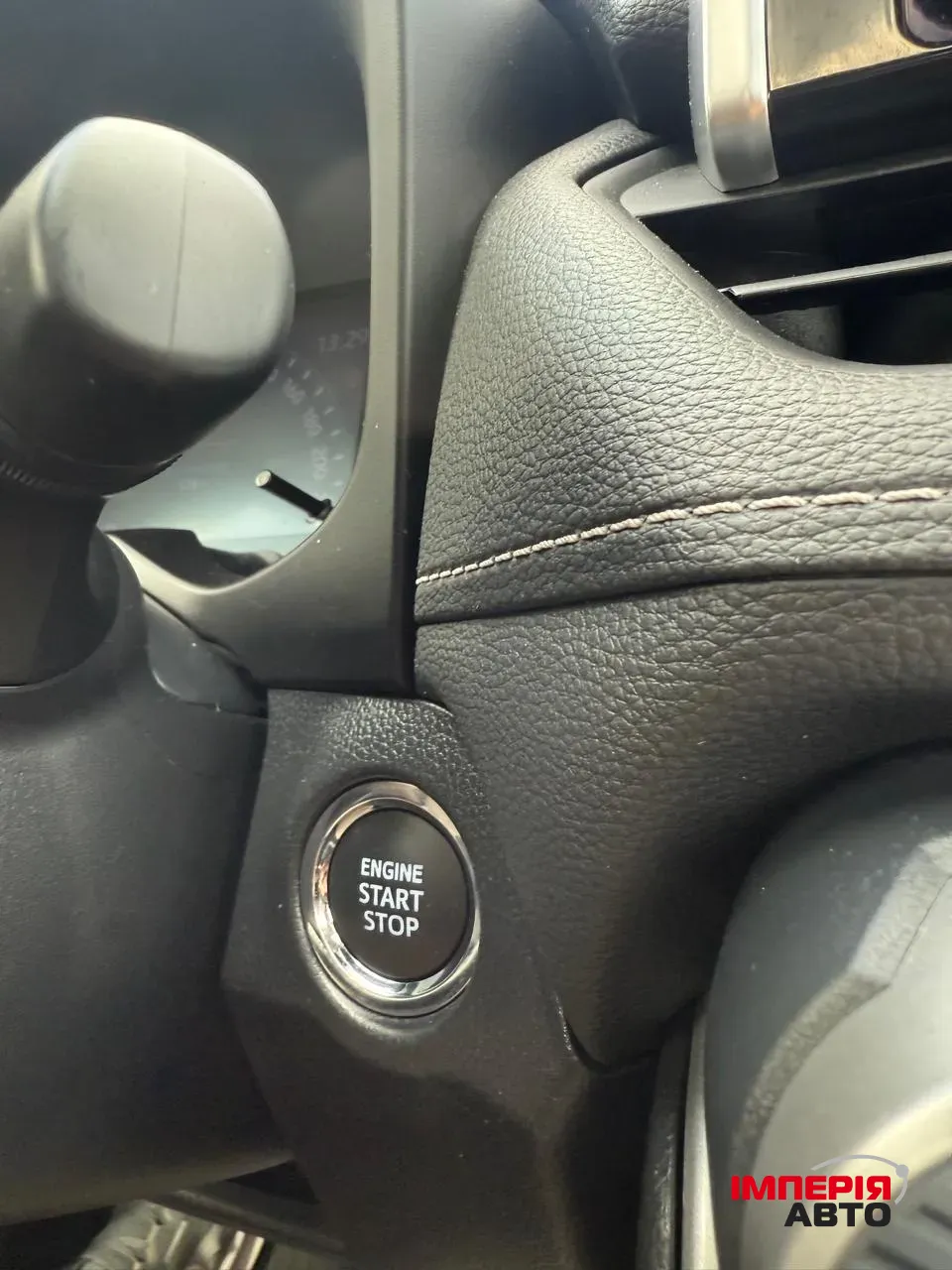 Toyota RAV4 - фото 29