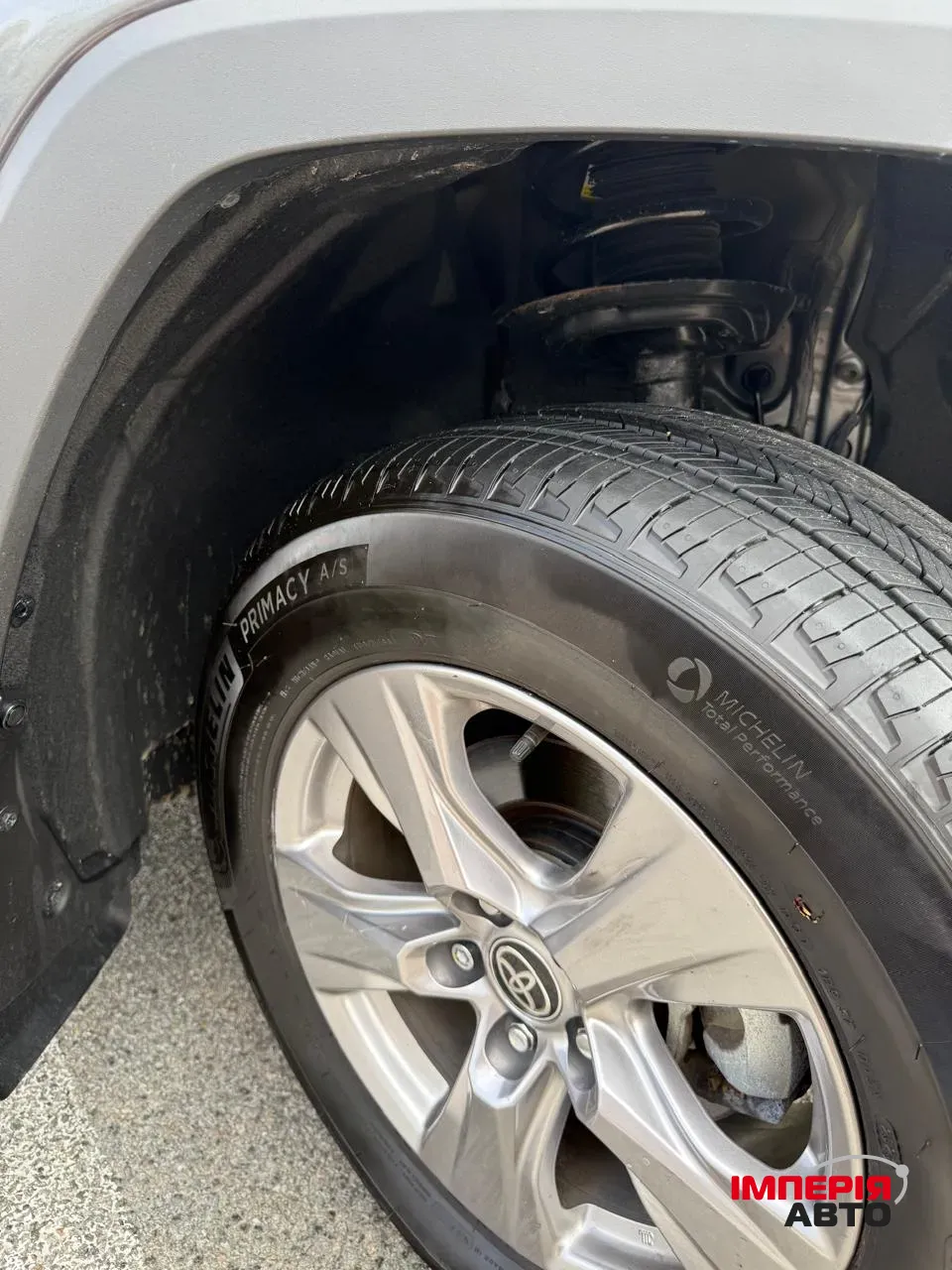 Toyota RAV4 - фото 31