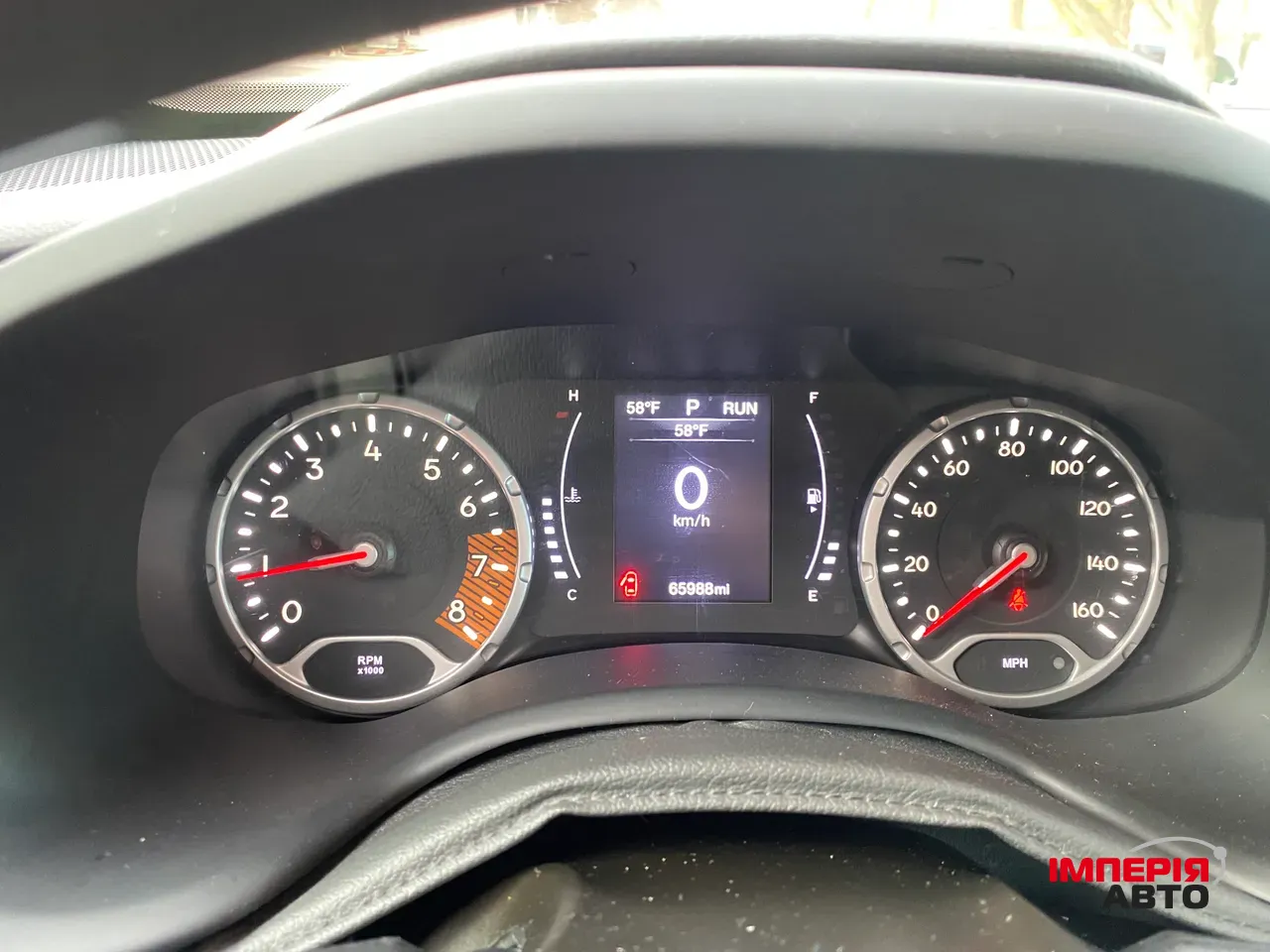 Jeep Renegade - фото 6