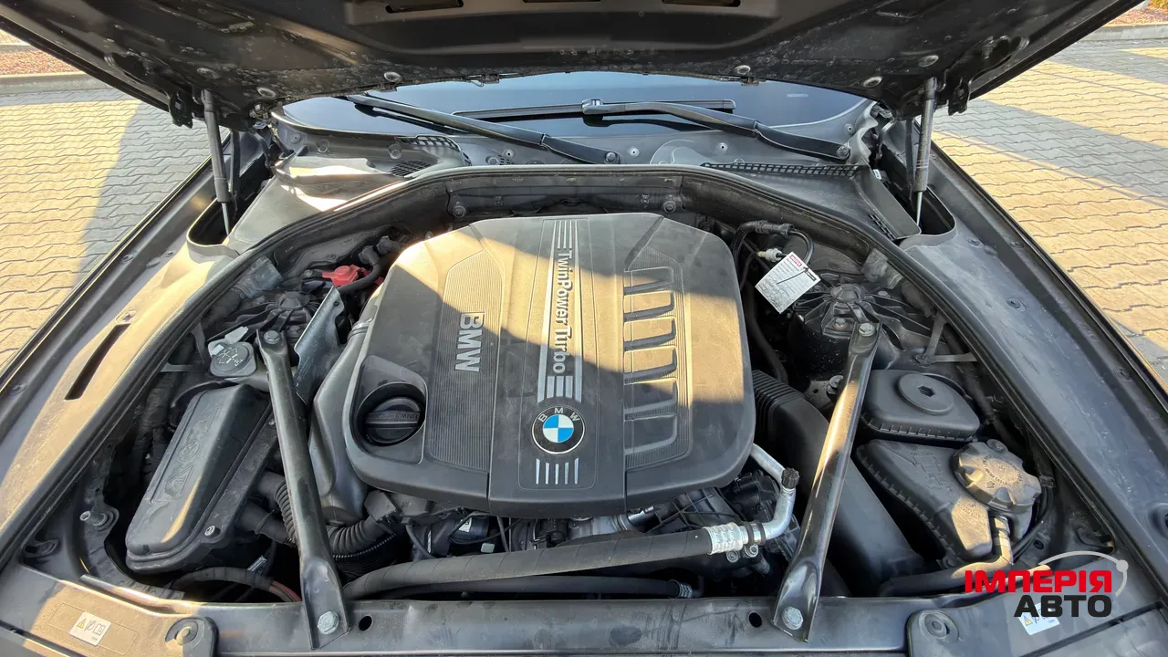 BMW 5 серії - фото 14