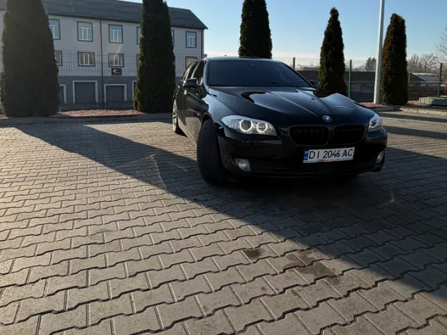 BMW 5 серії - фото 4