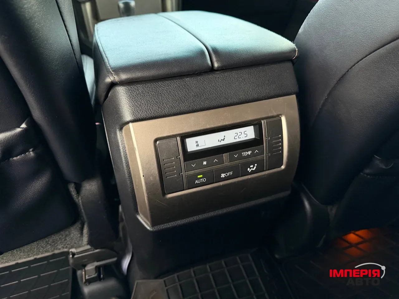 Lexus GX - фото 43