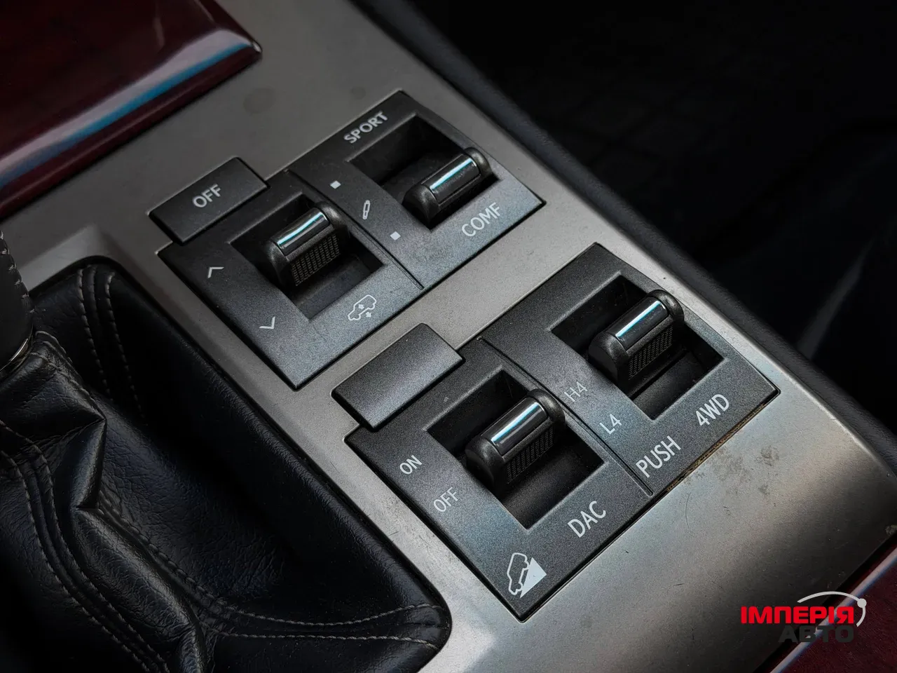 Lexus GX - фото 60