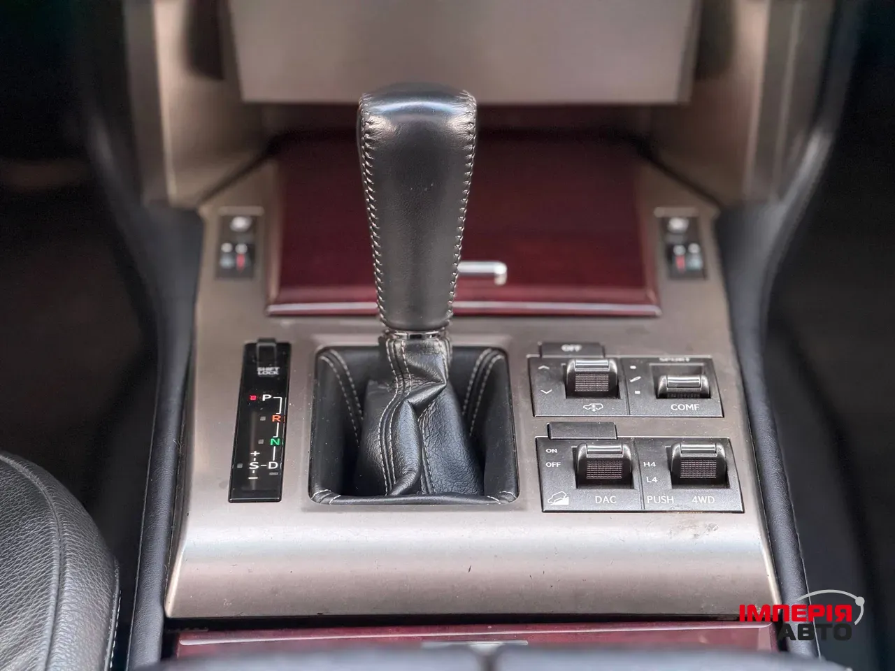 Lexus GX - фото 50