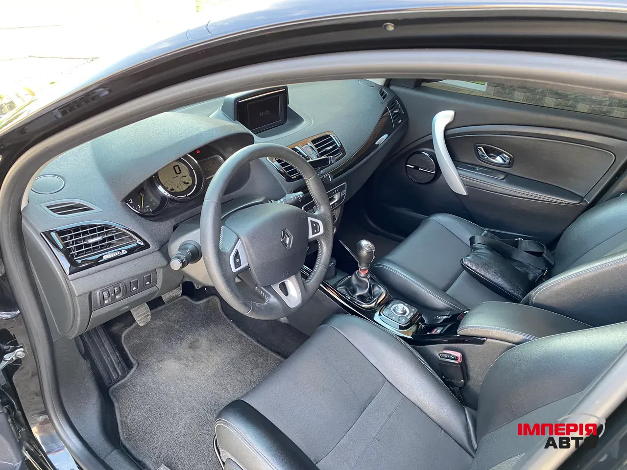 Renault Megane - фото 12