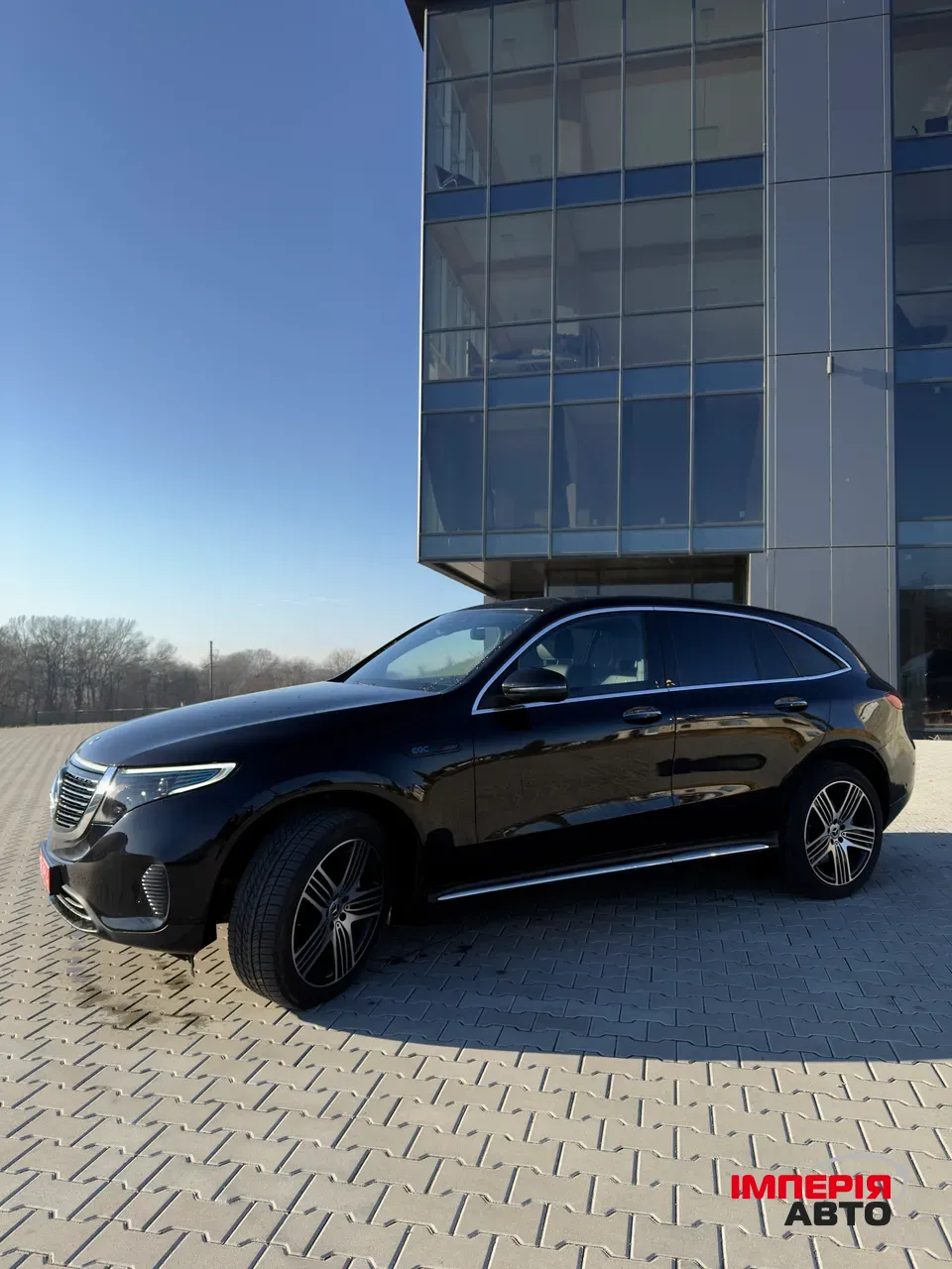 Mercedes-Benz EQC - фото 2