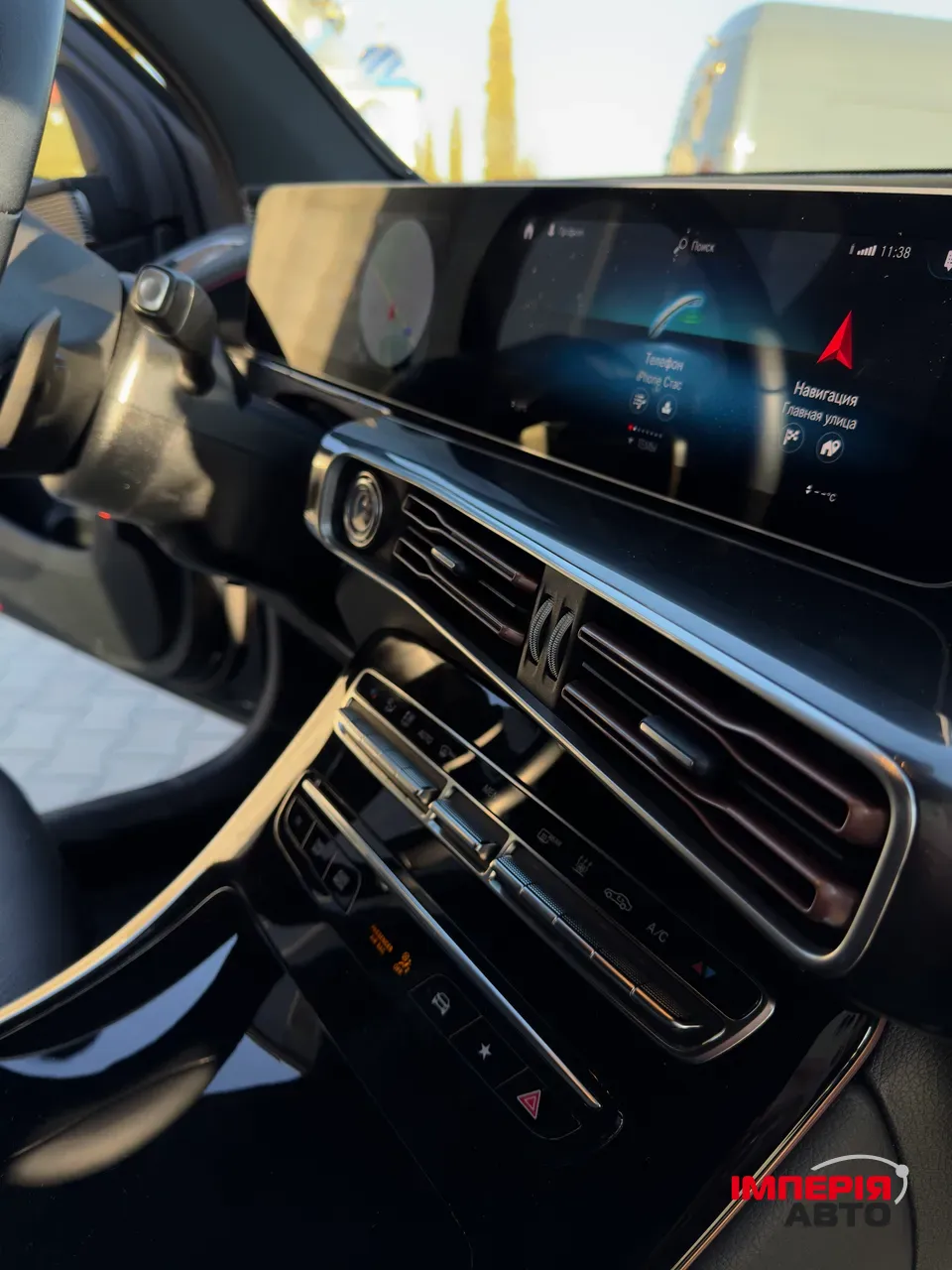 Mercedes-Benz EQC - фото 20