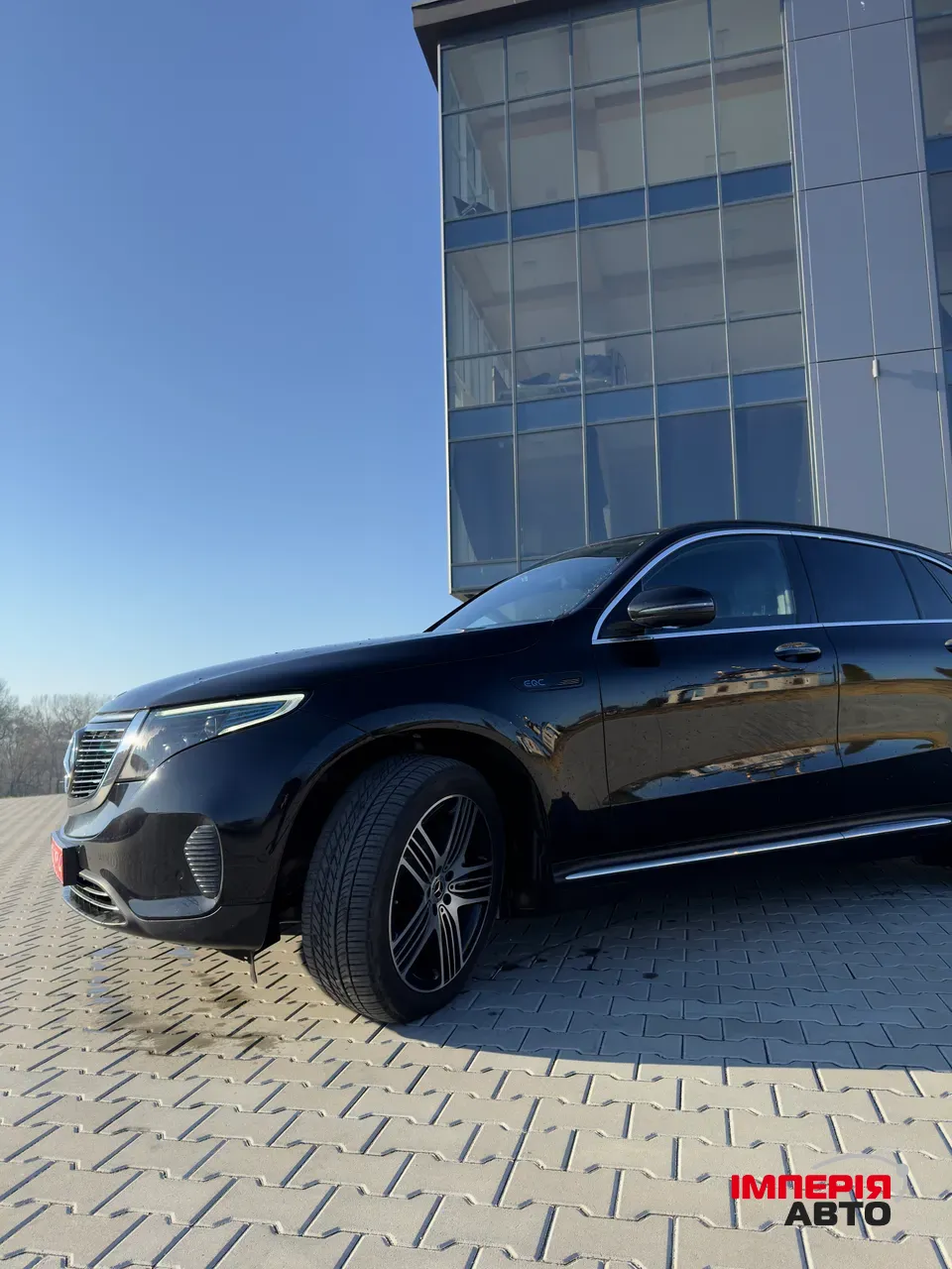 Mercedes-Benz EQC - фото 3