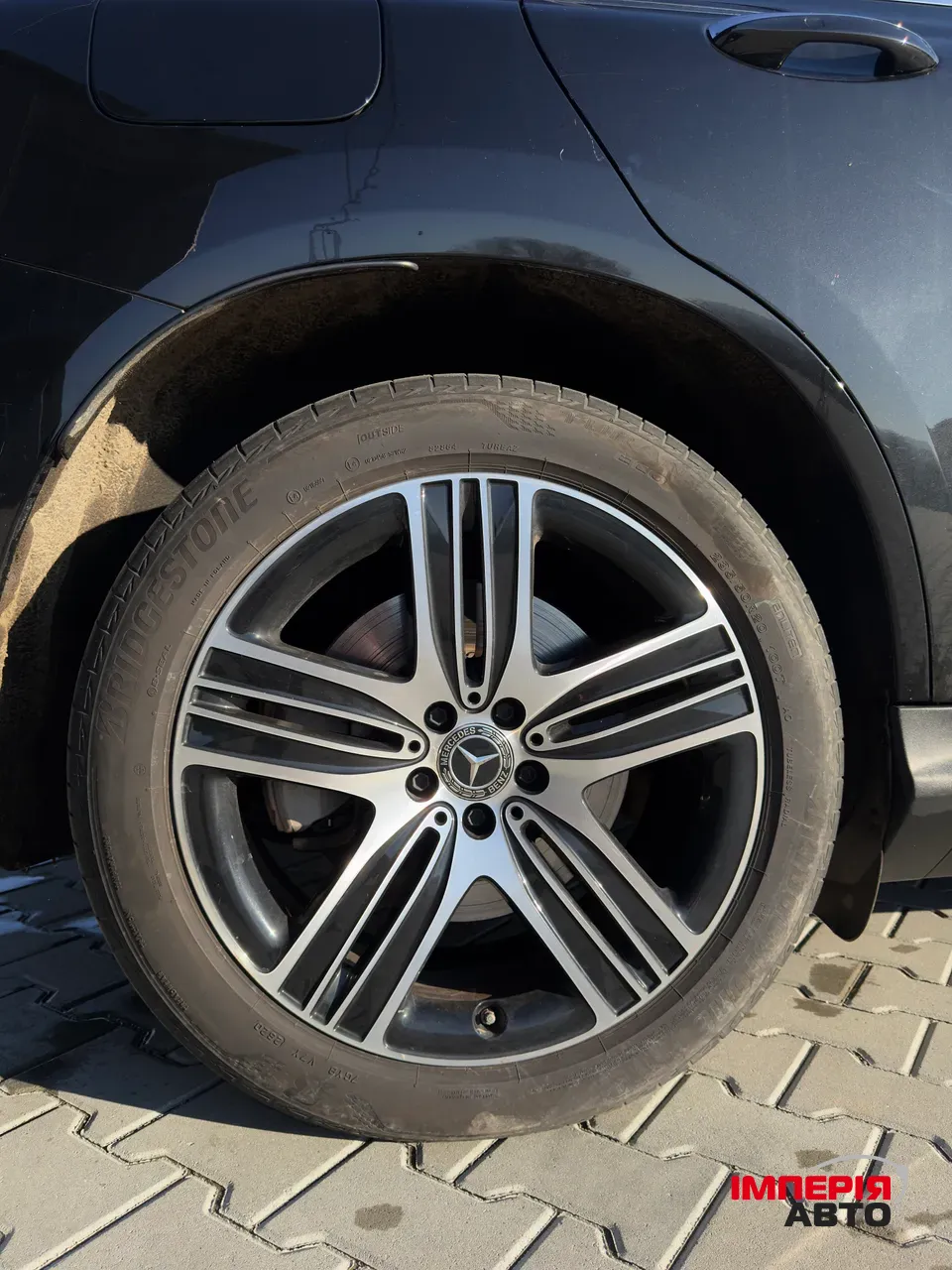 Mercedes-Benz EQC - фото 11