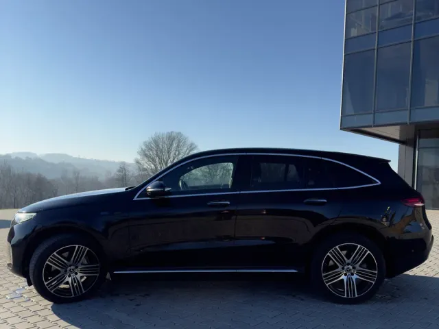 Mercedes-Benz EQC - фото 4