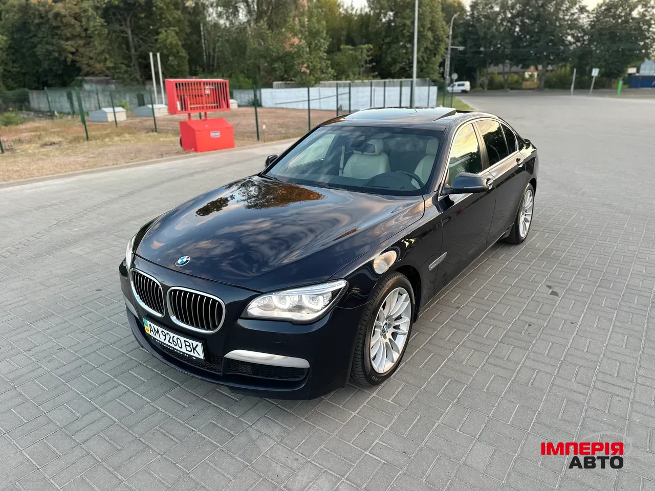 BMW 7 серії - фото 1