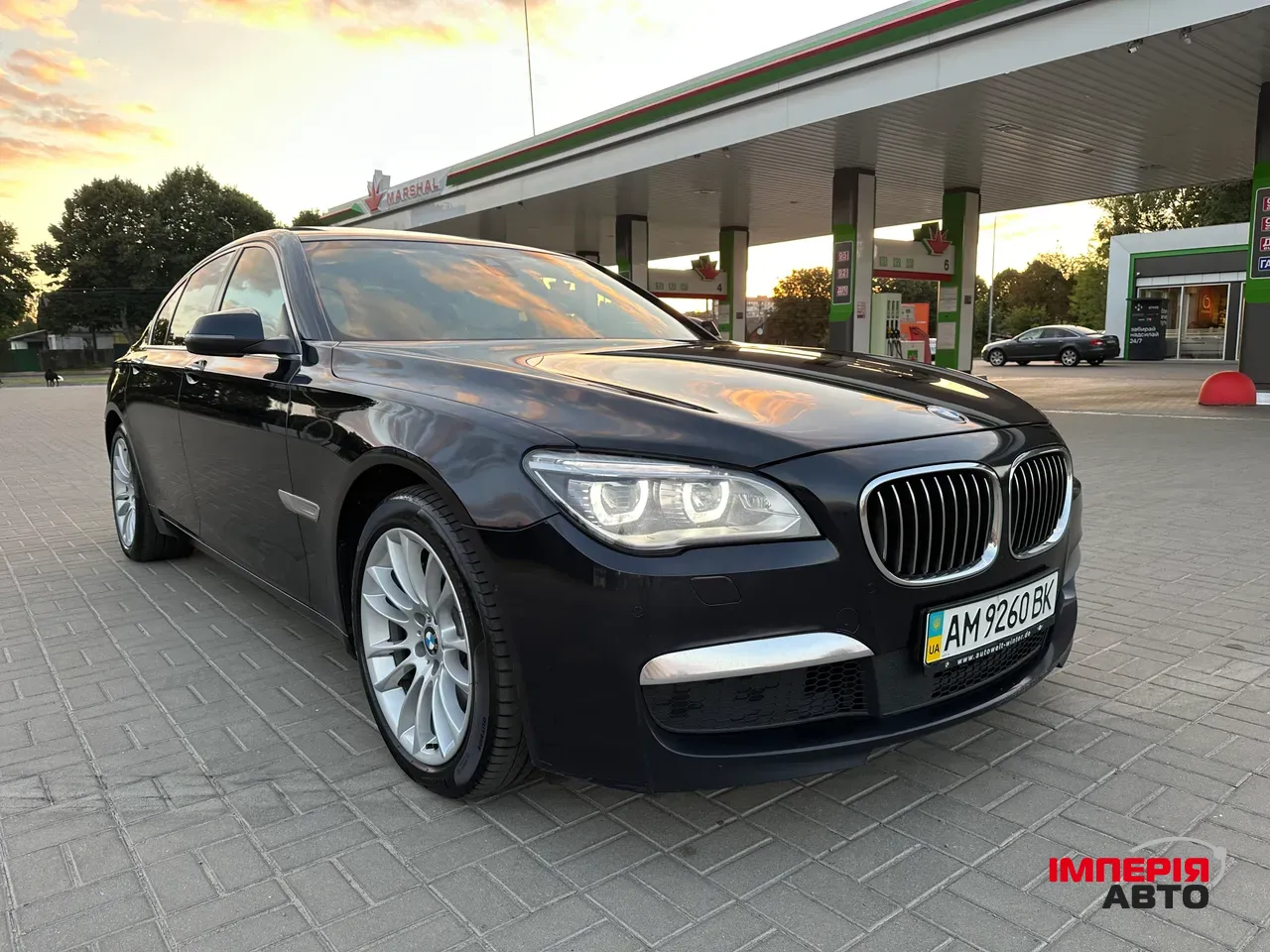 BMW 7 серії - фото 17