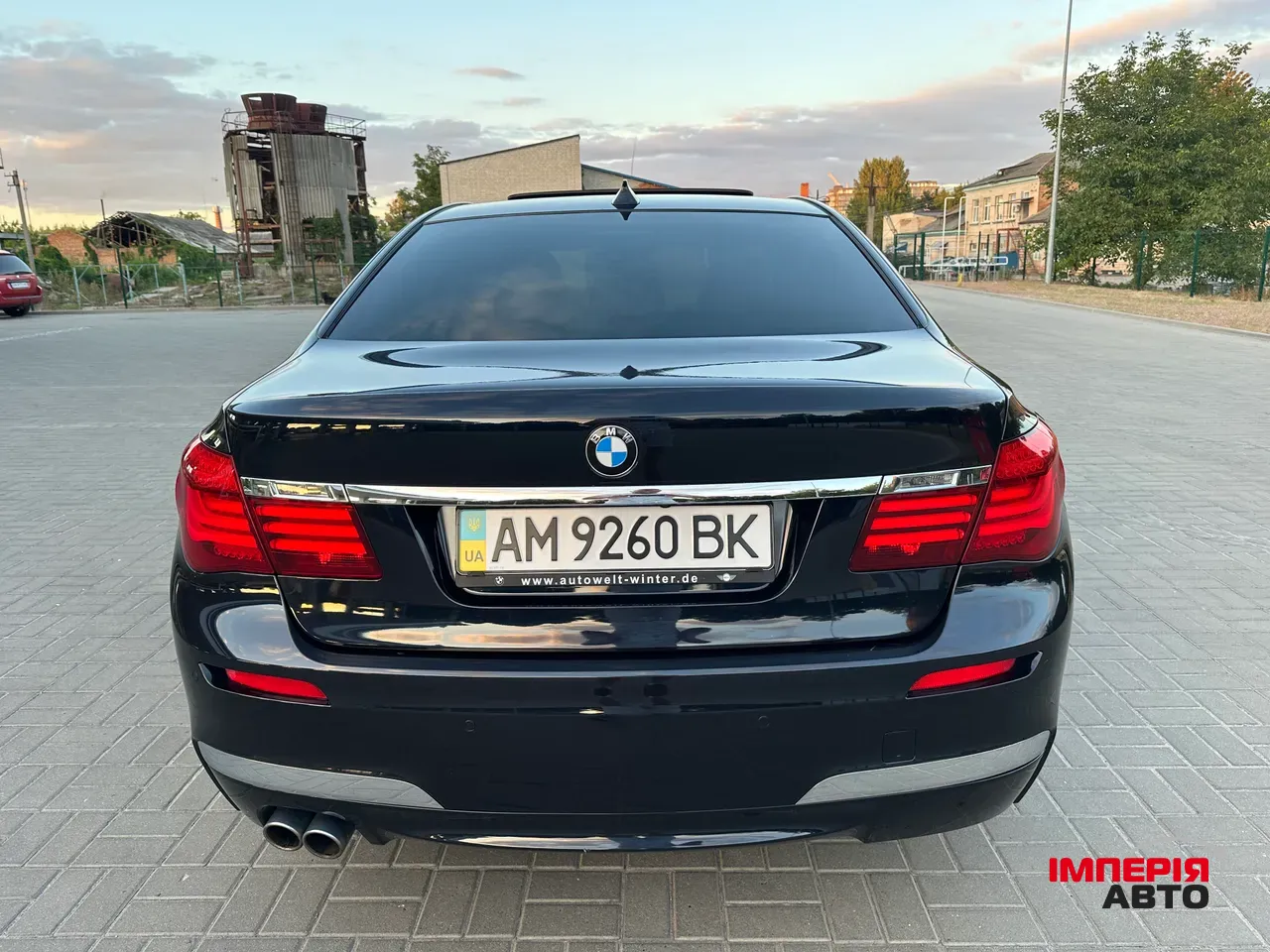 BMW 7 серії - фото 10