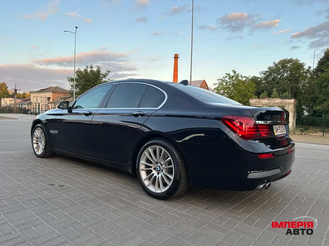 BMW 7 серії - фото 8