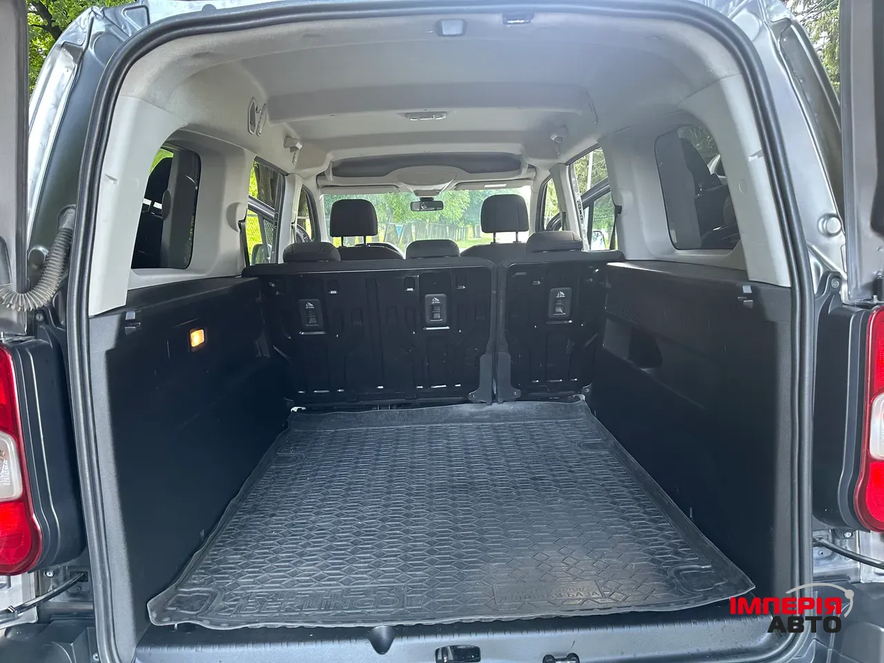 Peugeot Rifter - фото 17