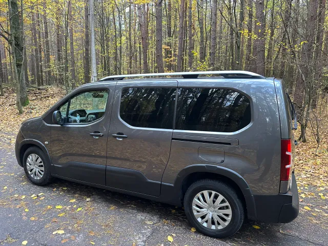 Peugeot Rifter - фото 4