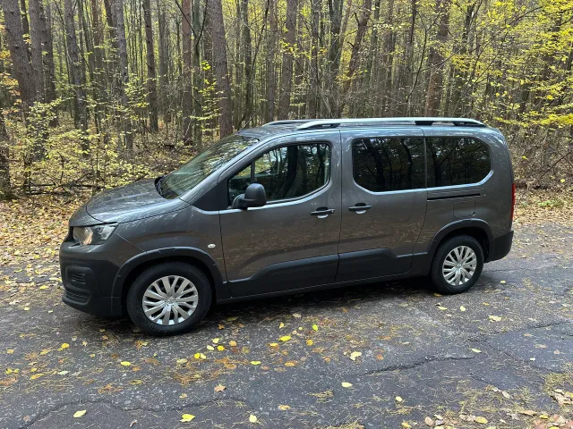 Peugeot Rifter - фото 1