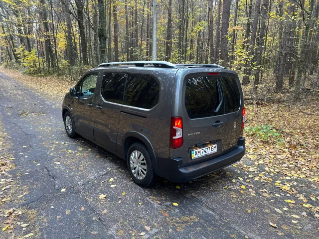 Peugeot Rifter - фото 5