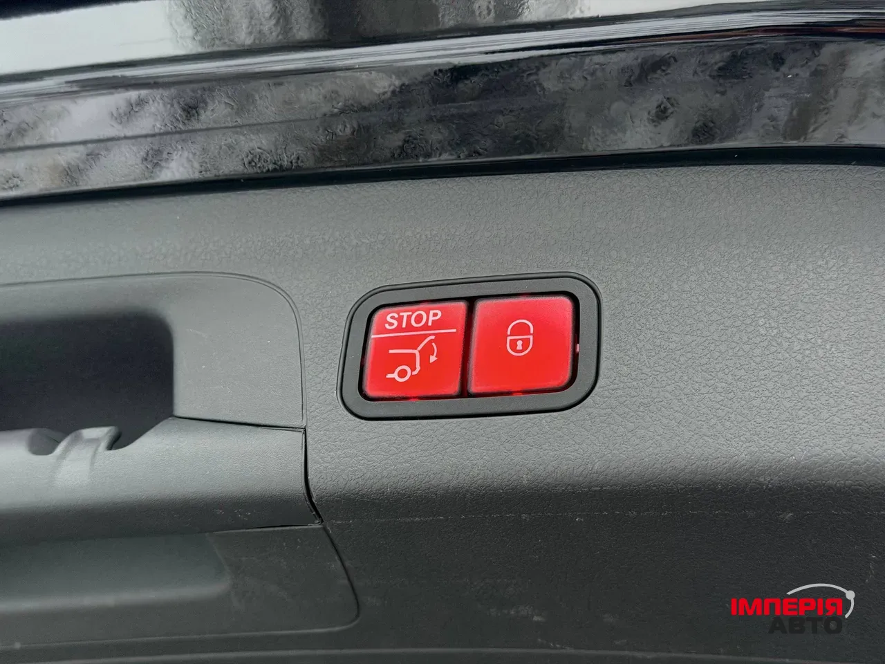 Mercedes-Benz GLE - фото 30