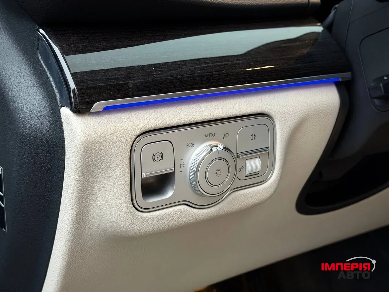 Mercedes-Benz GLE - фото 43