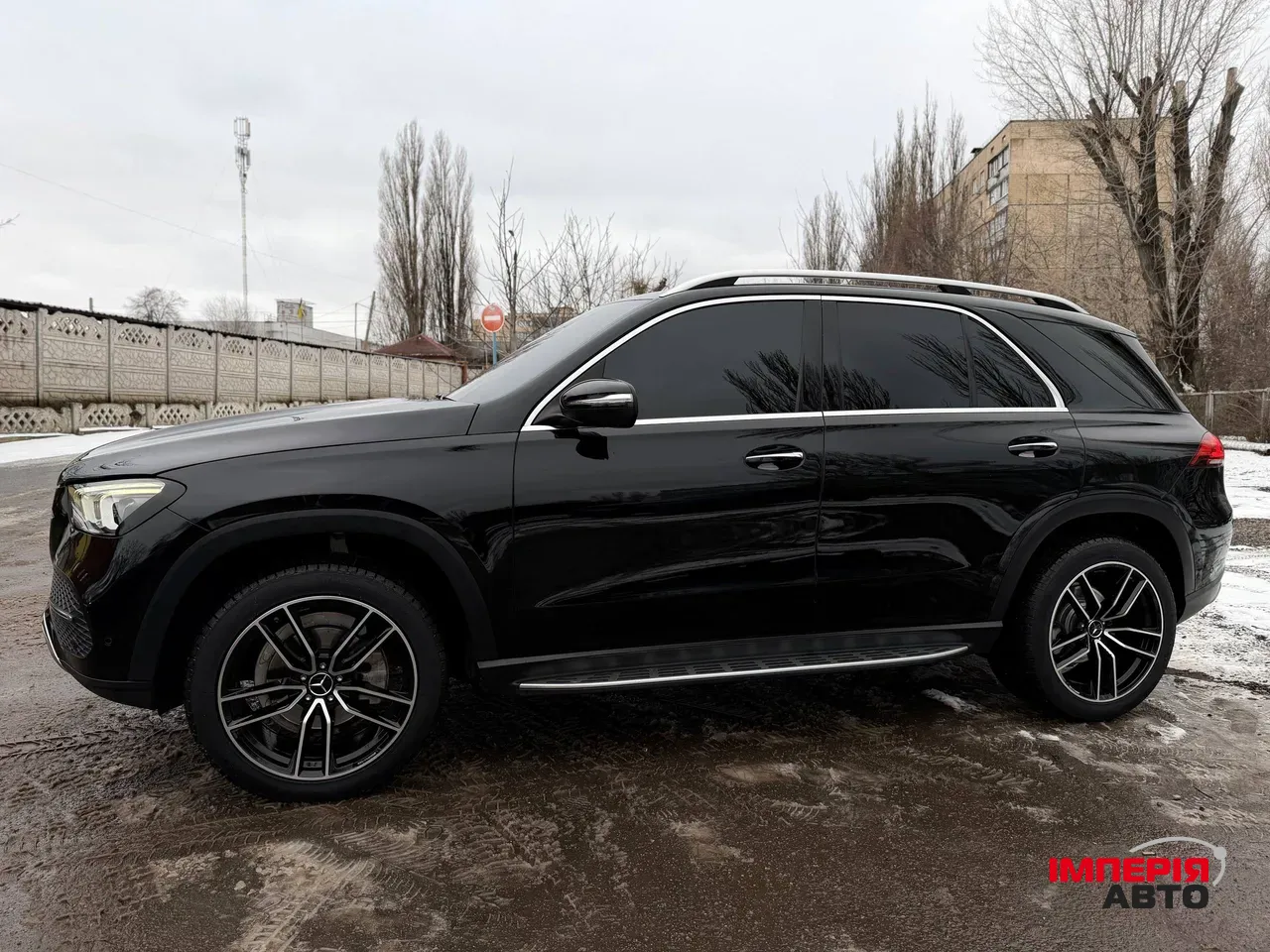 Mercedes-Benz GLE - фото 13
