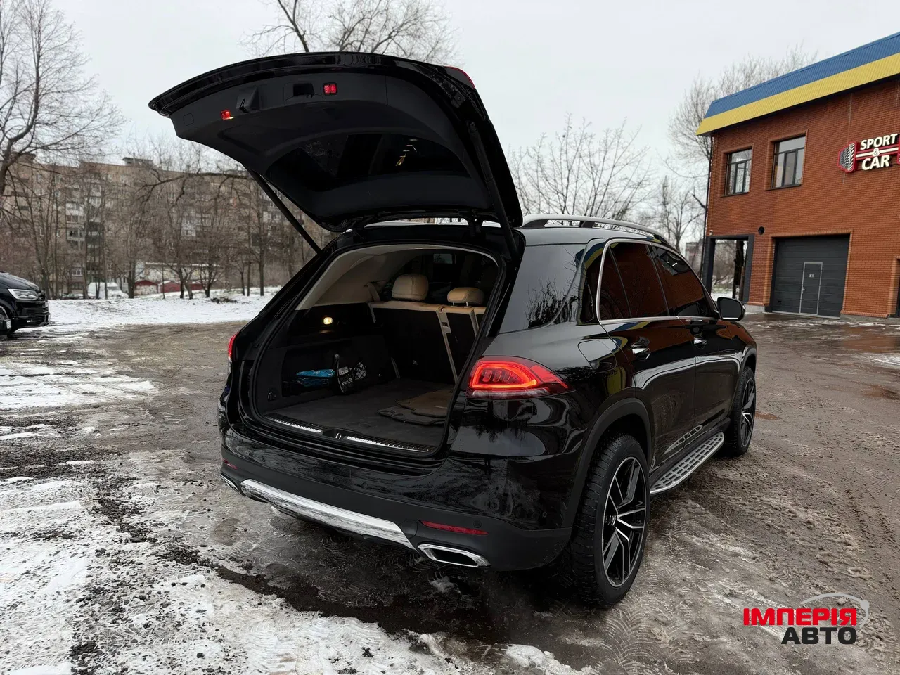 Mercedes-Benz GLE - фото 28