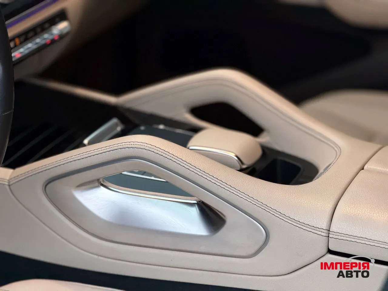 Mercedes-Benz GLE - фото 51