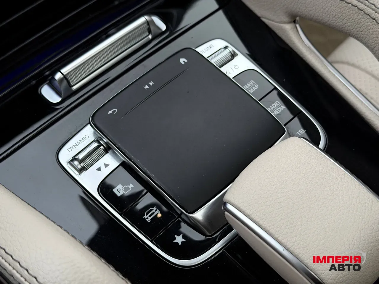 Mercedes-Benz GLE - фото 76