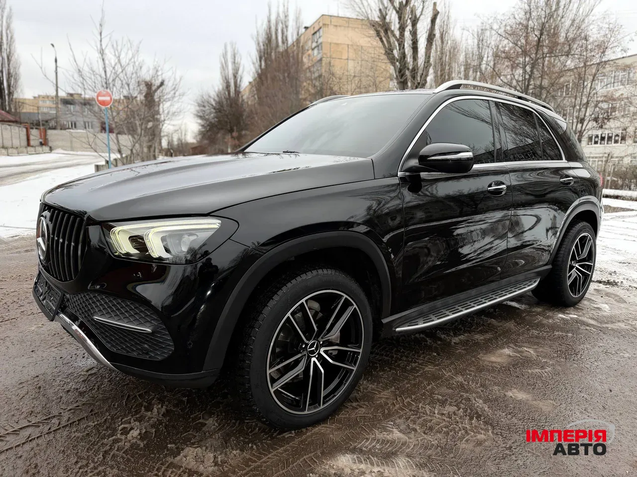 Mercedes-Benz GLE - фото 12