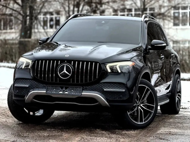 Mercedes-Benz GLE - фото 1