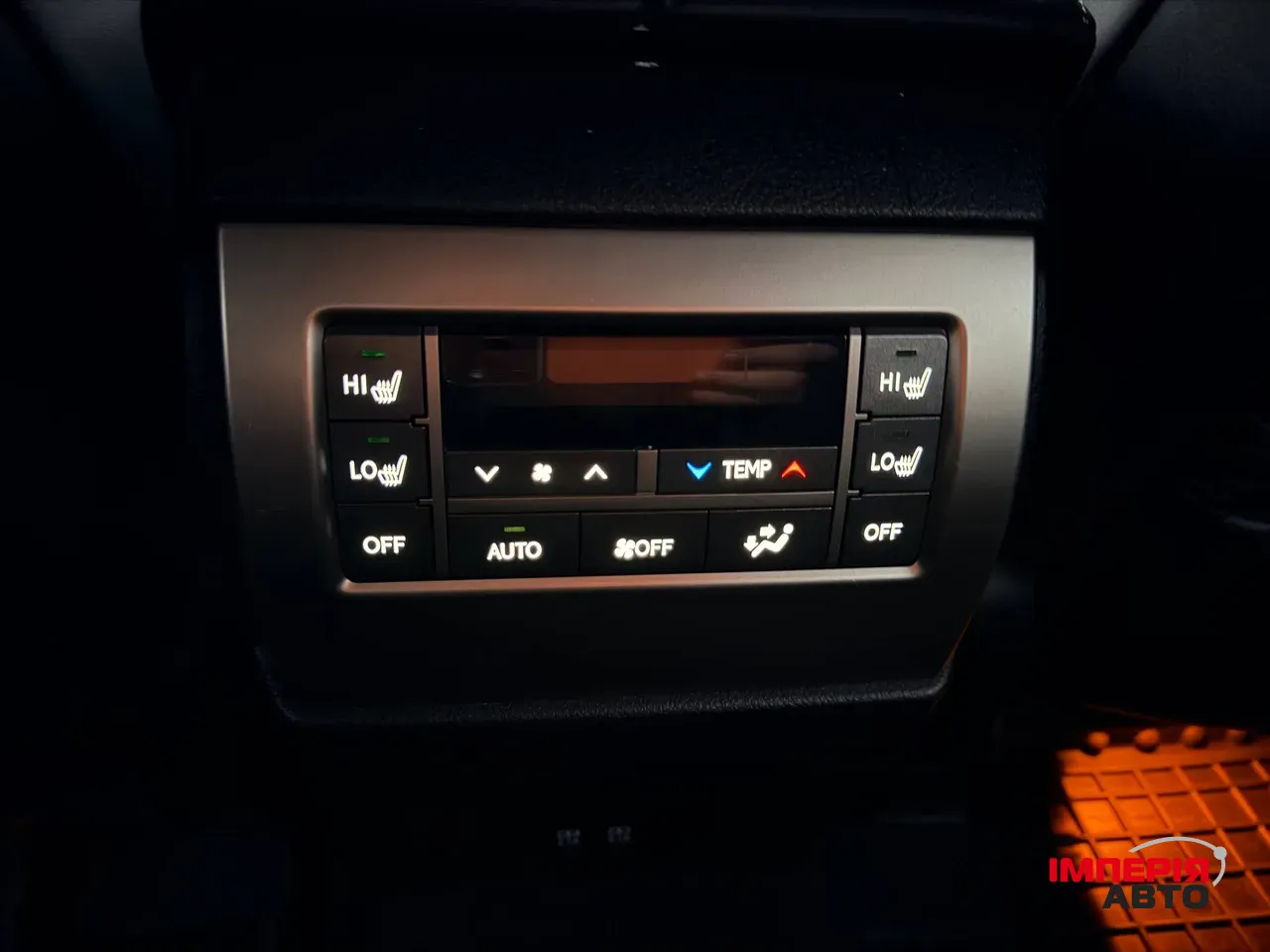 Lexus GX - фото 47