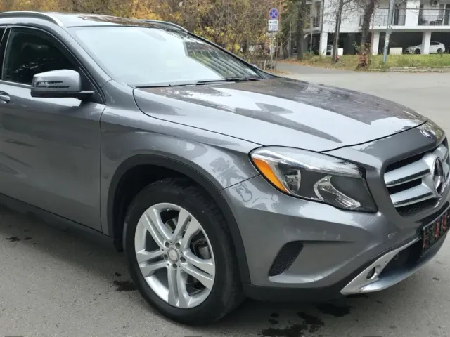 Mercedes-Benz GLA - фото 1