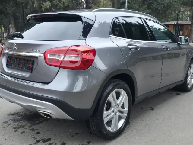Mercedes-Benz GLA - фото 3