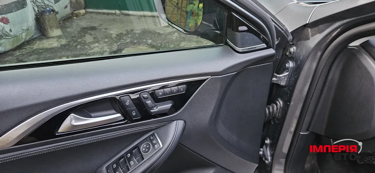 Infiniti QX30 - фото 6