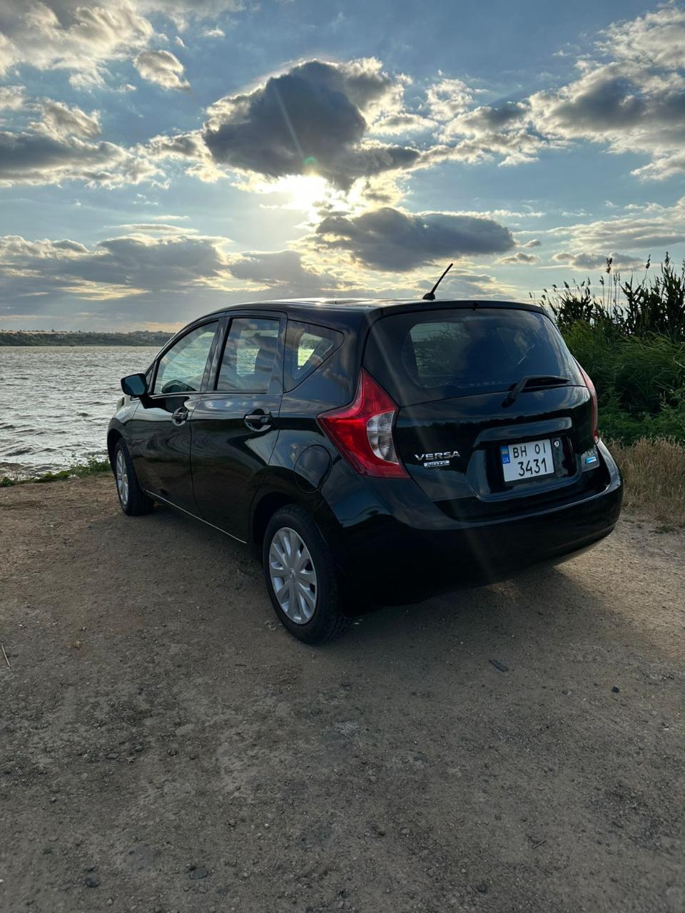Nissan Versa Note - фото 2