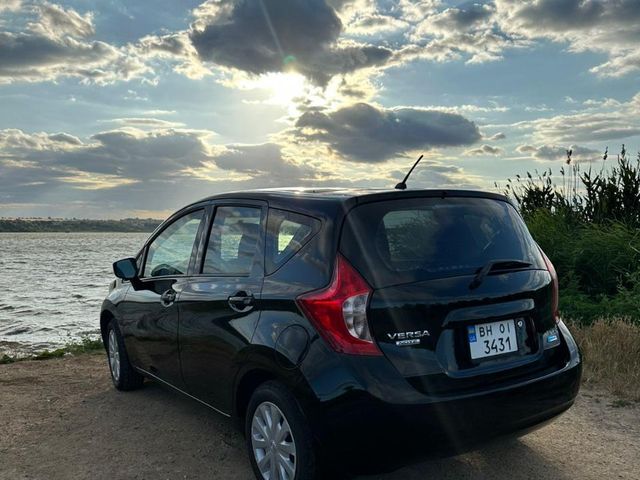 Nissan Versa Note - зображення 2