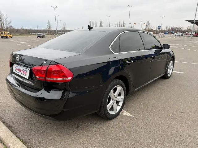 Volkswagen Passat - фото 5