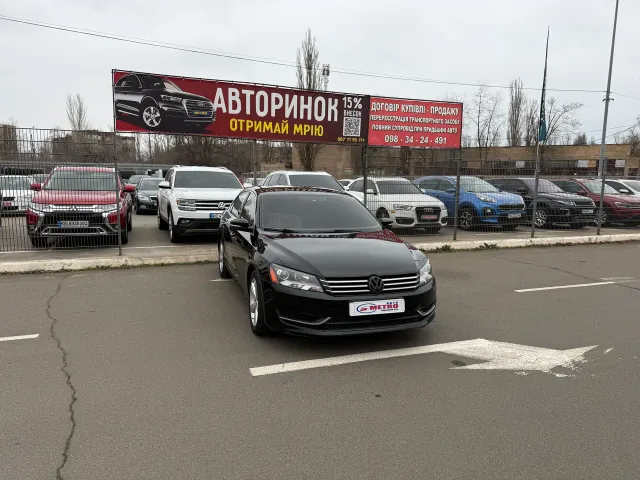 Volkswagen Passat - фото 1