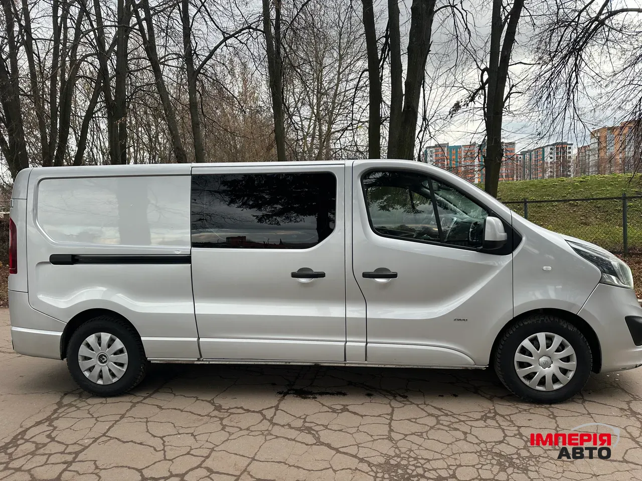 Opel Vivaro - фото 6