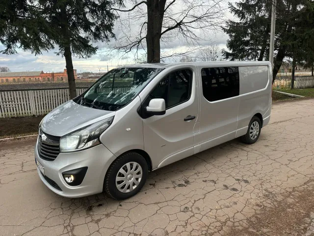 Opel Vivaro - фото 1