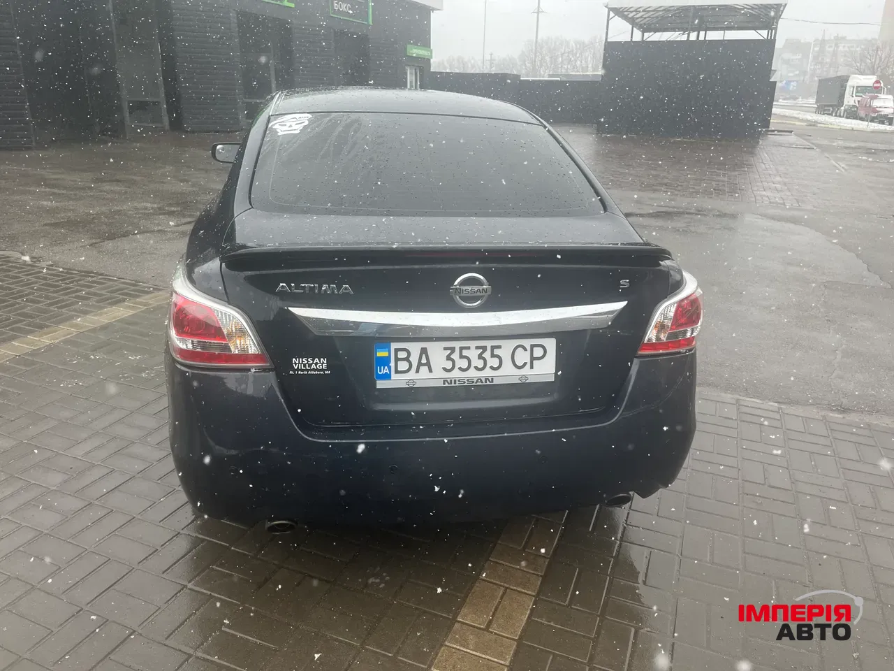 Nissan Altima - фото 3