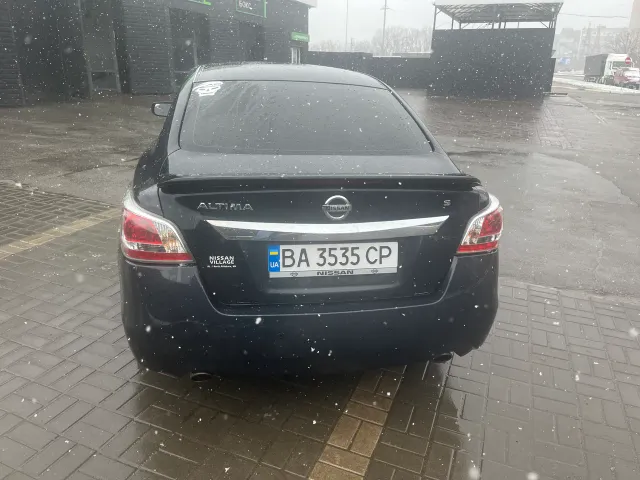 Nissan Altima - фото 3