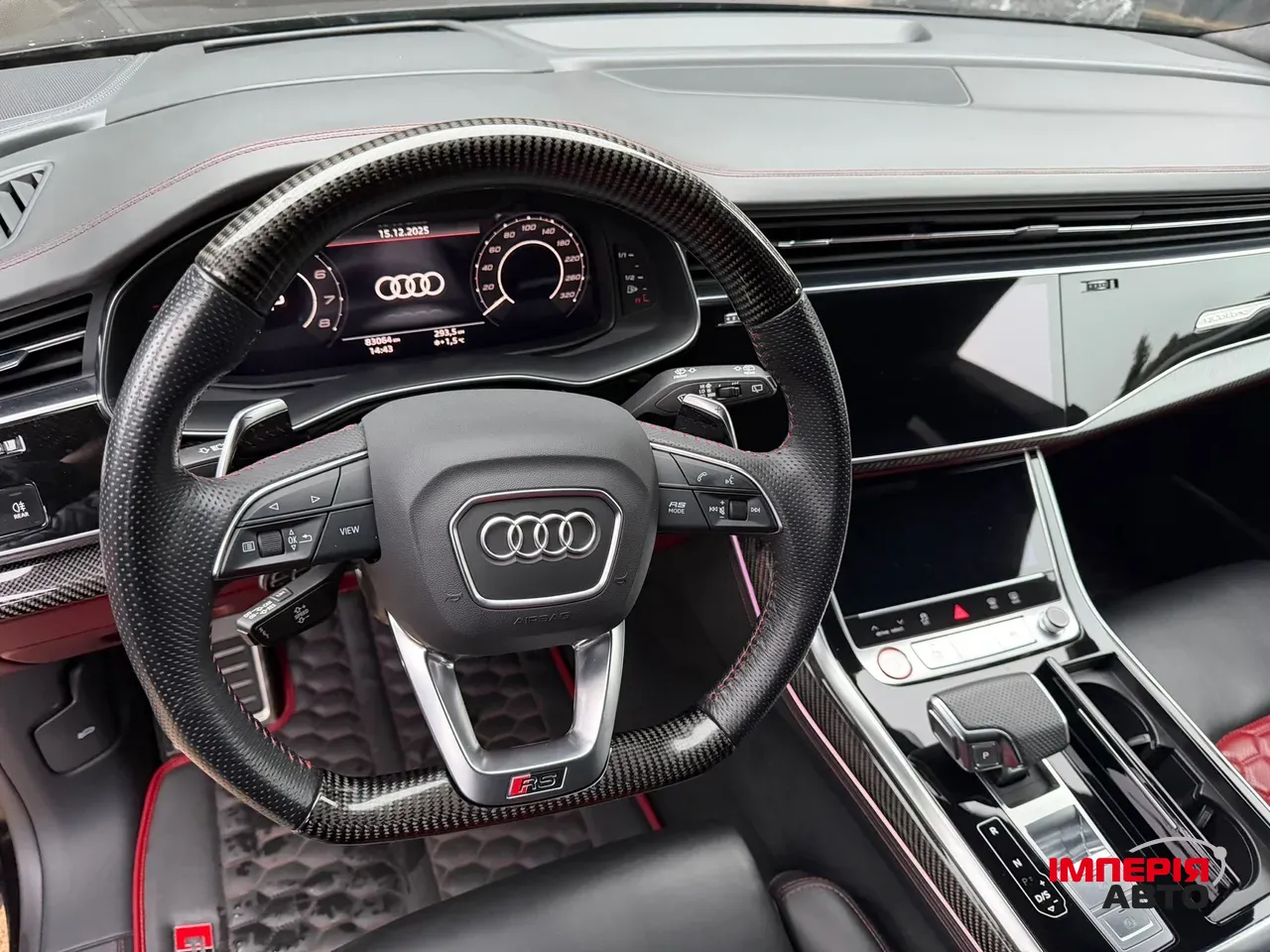 Audi RS Q8 - фото 2