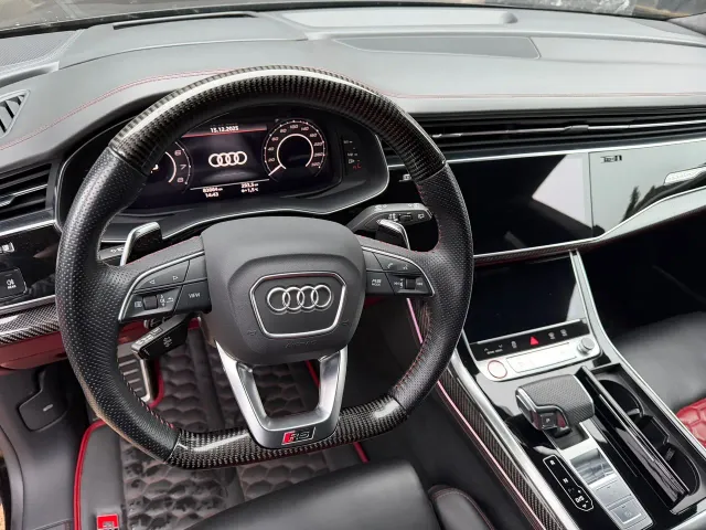 Audi RS Q8 - фото 2