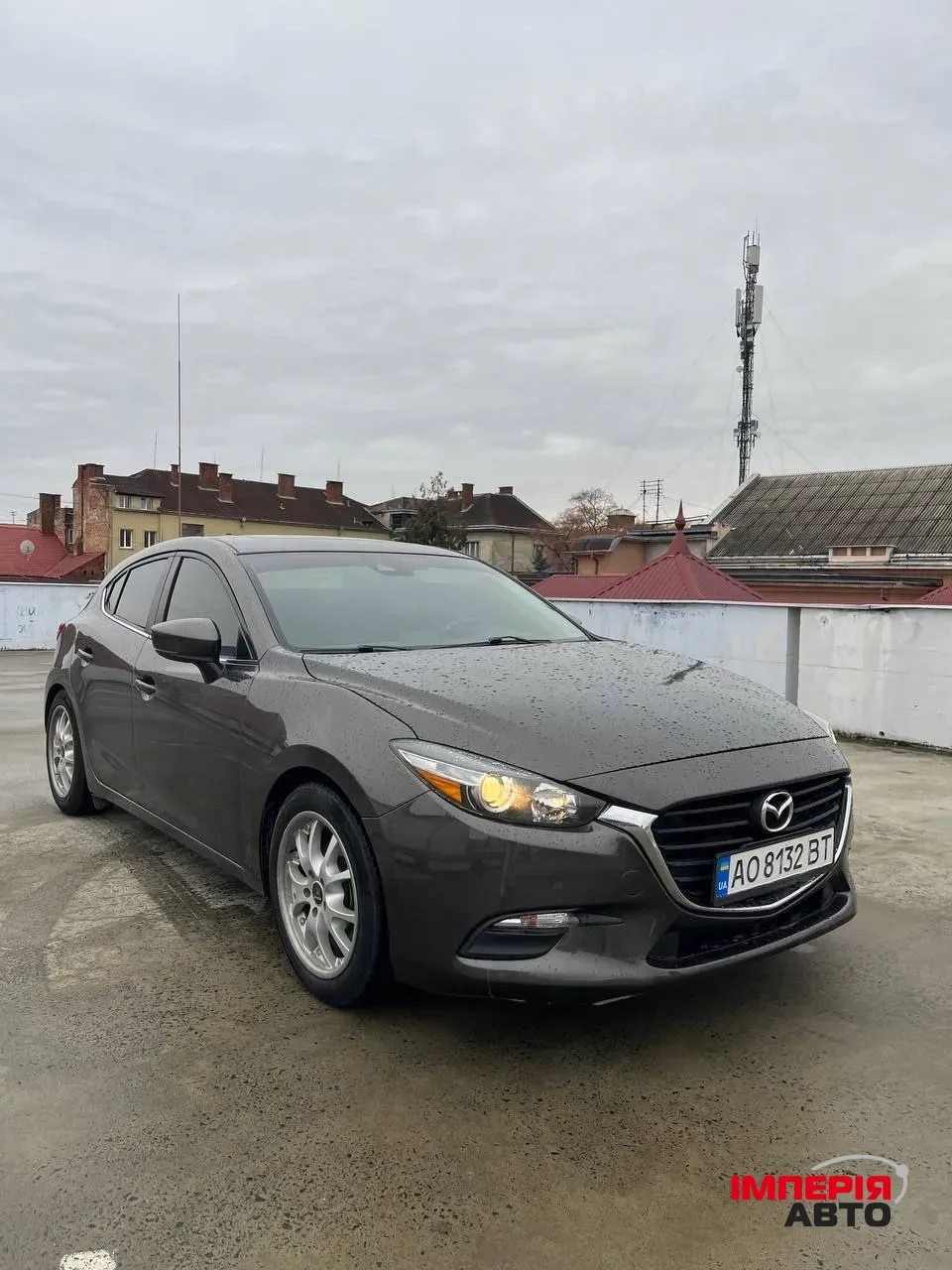 Mazda 3 - фото 1