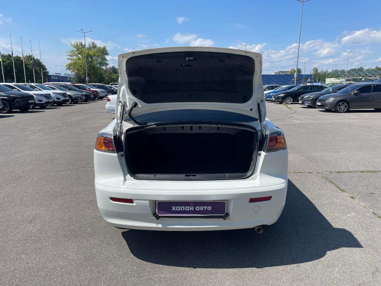 Mitsubishi Lancer - фото 22