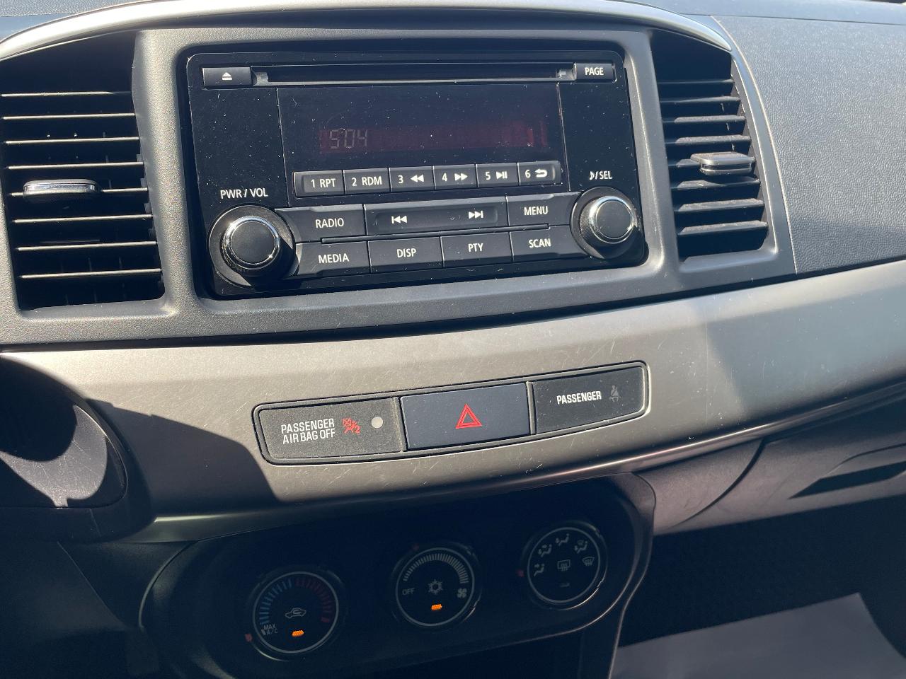 Mitsubishi Lancer - фото 26